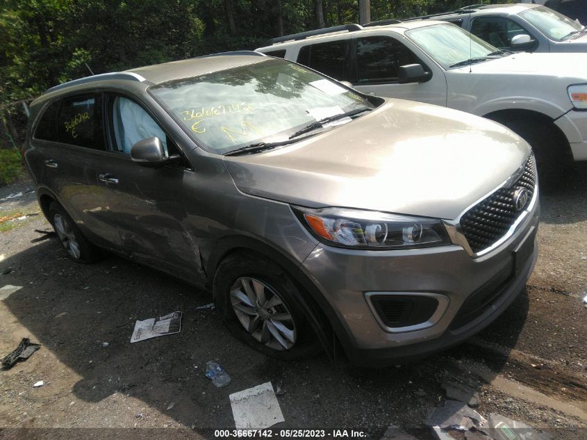 2017 KIA SORENTO LX V6 - 5XYPGDA5XHG192528