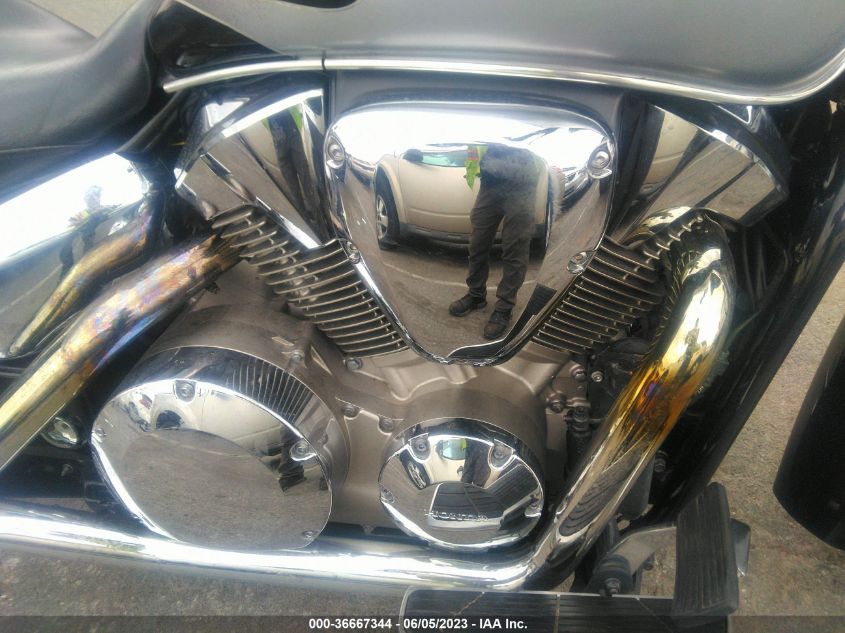 2005 HONDA VTX1300 R 1HFSC52385A204914