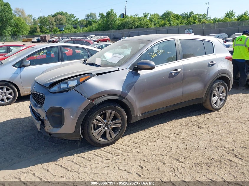 VIN KNDPM3AC1K7513202 2019 KIA SPORTAGE LX