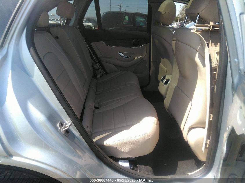 2022 MERCEDES-BENZ GLC GLC 300 - W1N0G8EBXNG116558