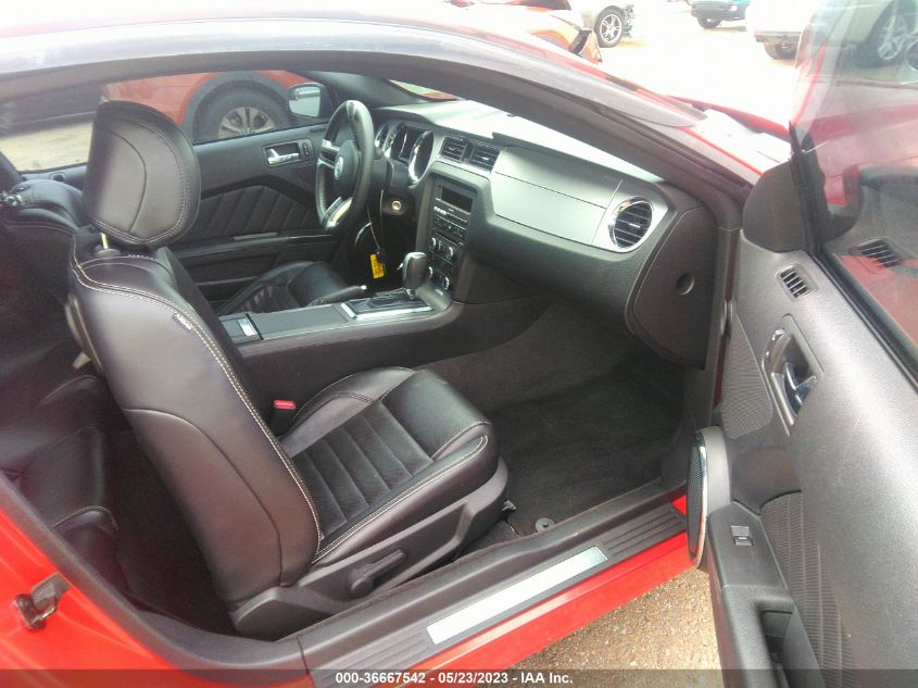 2014 FORD MUSTANG V6 - 1ZVBP8AMXE5282708