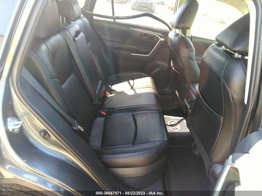 2019 TOYOTA RAV4 HYBRID LE - JTMLWRFV6KD004097