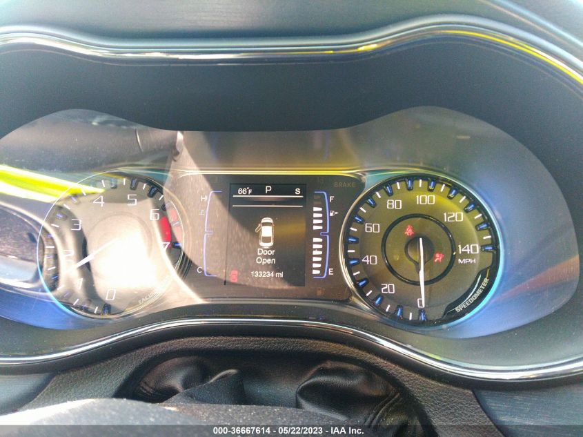 2016 CHRYSLER 200 S - 1C3CCCBB5GN155889