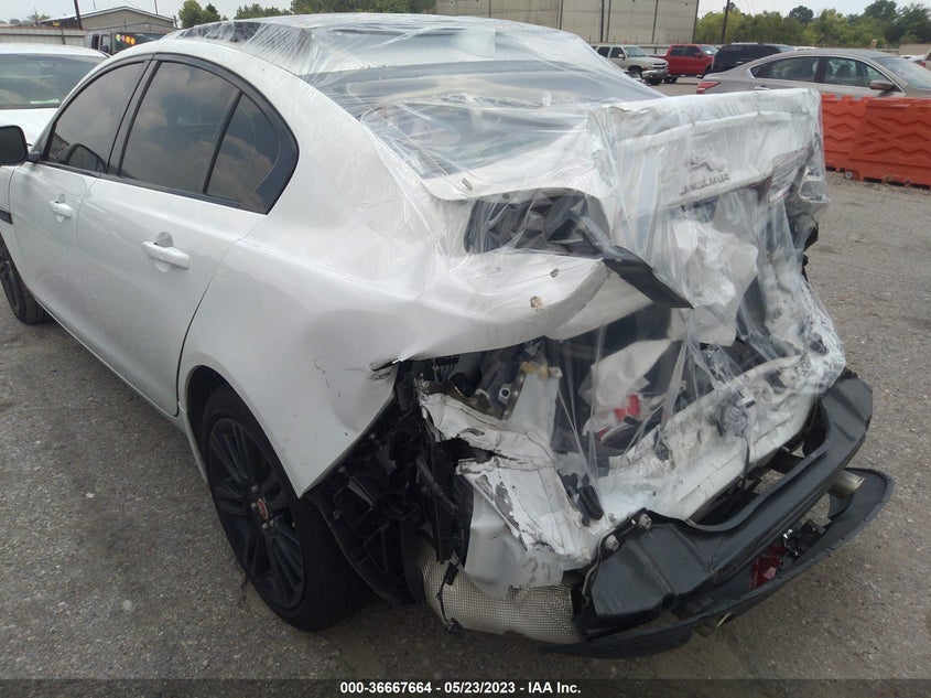 VIN SAJAE4FX6KCP49101 2019 JAGUAR XE 25T PRESTIGE