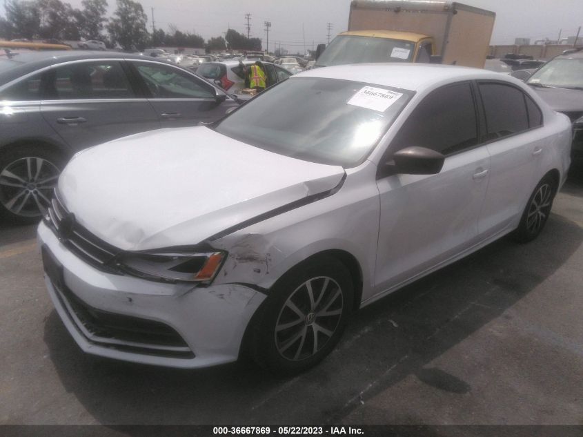 2016 VOLKSWAGEN JETTA SEDAN 1.4T SE - 3VWD67AJ9GM382646