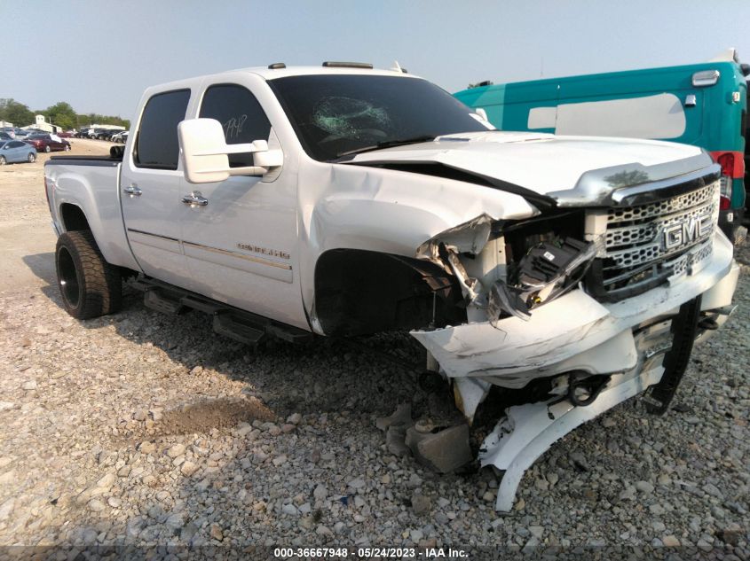 2014 GMC SIERRA 2500HD DENALI - 1GT125E88EF101530