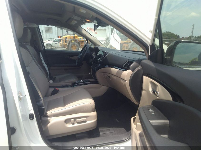 2019 HONDA PILOT TOURING 7-PASSENGER - 5FNYF6H69KB078908
