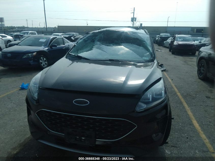 2020 FORD ESCAPE SE - 1FMCU0G6XLUC13087