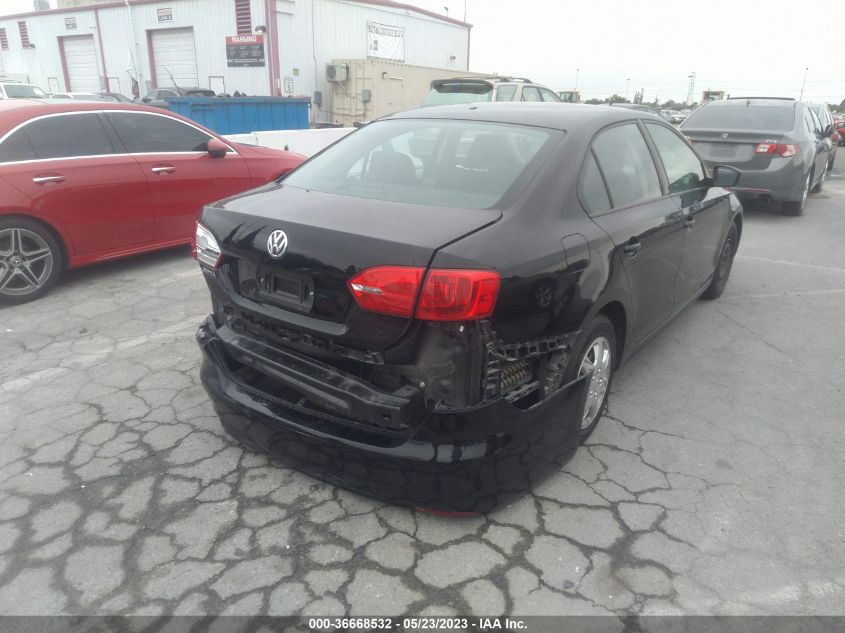 2014 VOLKSWAGEN JETTA SEDAN S - 3VW2K7AJ4EM335279