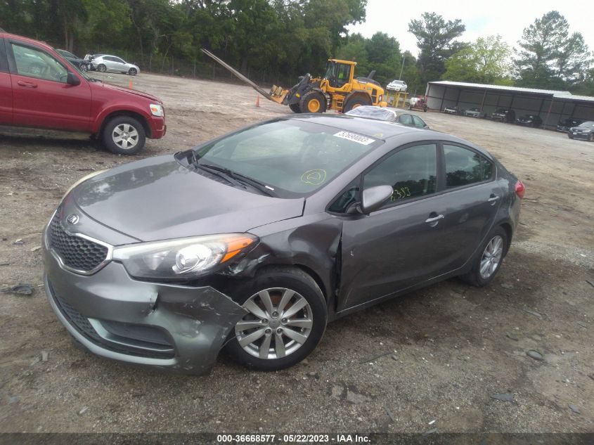 2016 KIA FORTE LX - KNAFX4A67G5582740