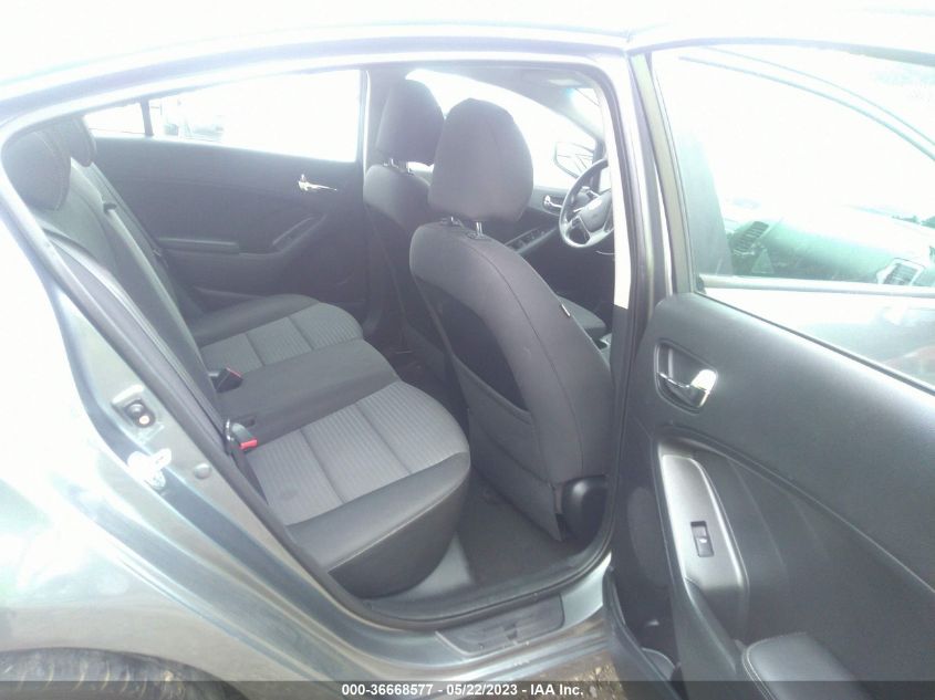 2016 KIA FORTE LX - KNAFX4A67G5582740