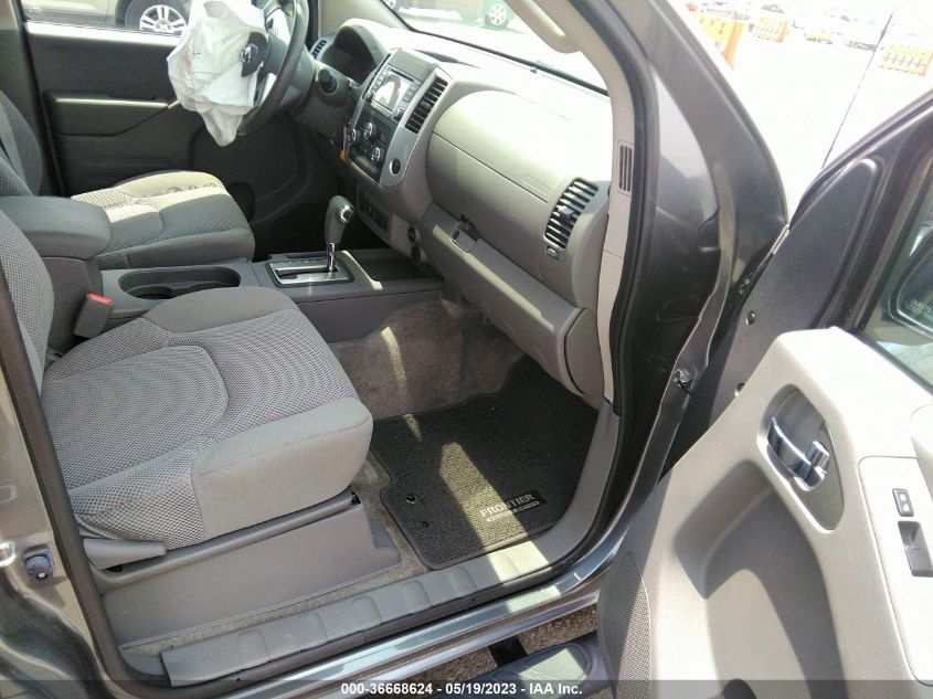 2018 NISSAN FRONTIER SV V6 - 1N6AD0ER8JN758315