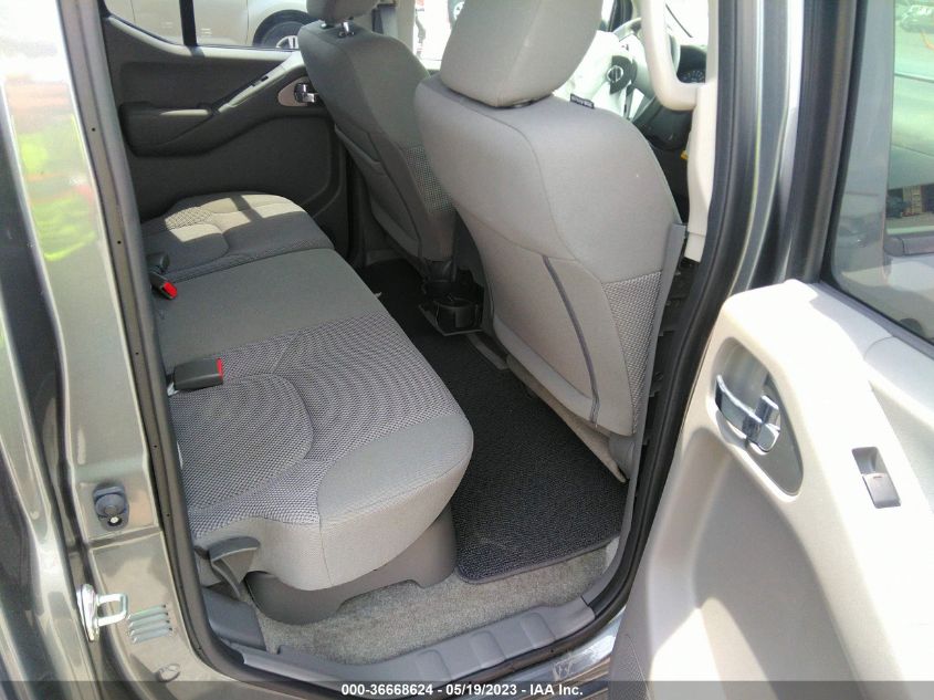 2018 NISSAN FRONTIER SV V6 - 1N6AD0ER8JN758315