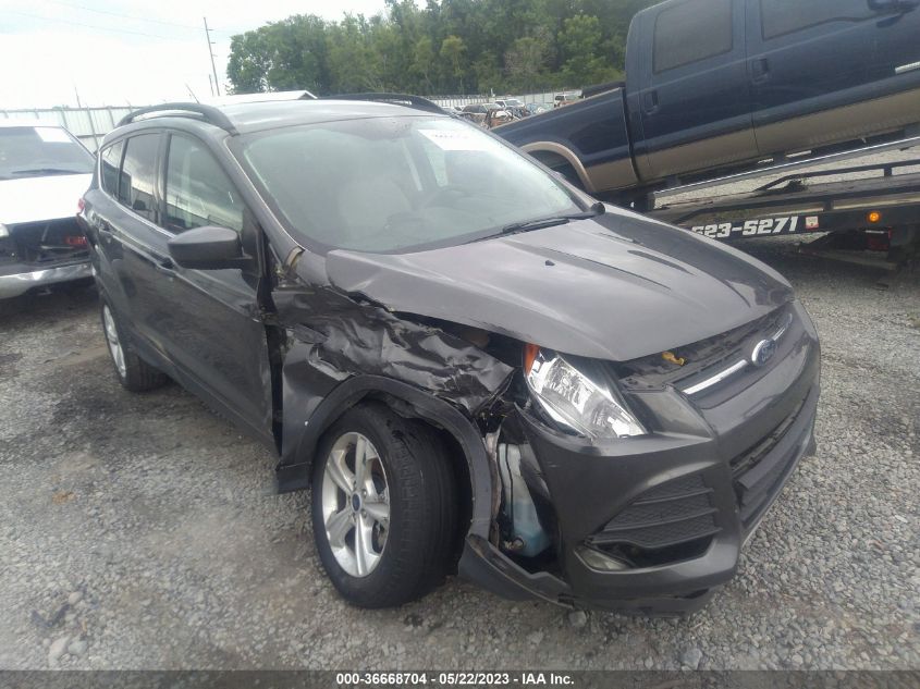 2016 FORD ESCAPE SE - 1FMCU9G9XGUC83354