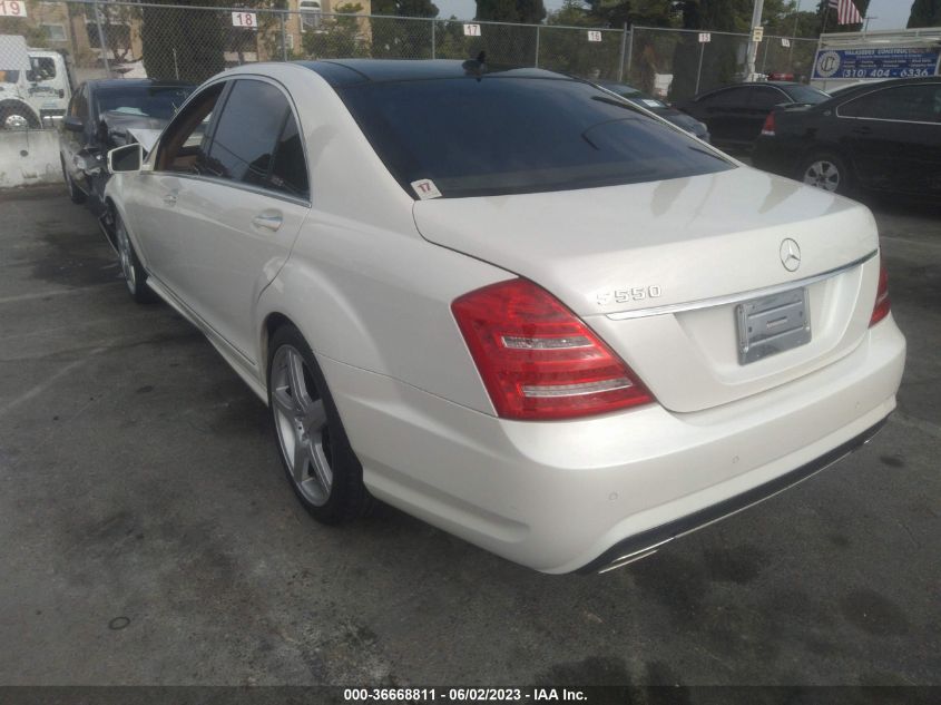 2013 MERCEDES-BENZ S-CLASS S 550 - WDDNG7DB7DA524385