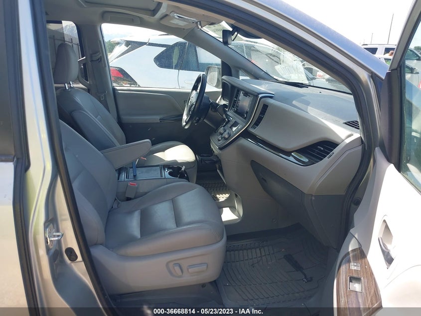 VIN 5TDYZ3DC4LS023829 2020 TOYOTA SIENNA XLE AUTO ACCESS