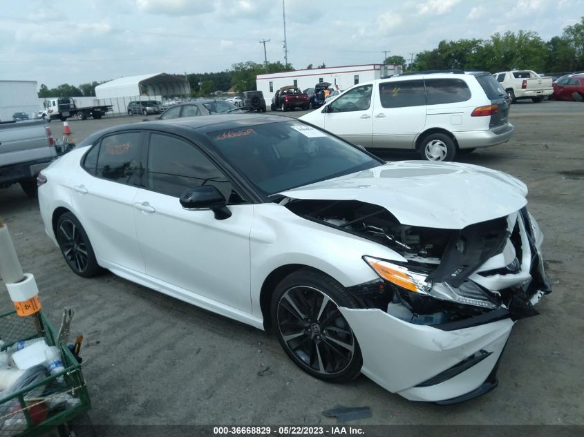 2020 TOYOTA CAMRY XSE - 4T1K61BK2LU008895