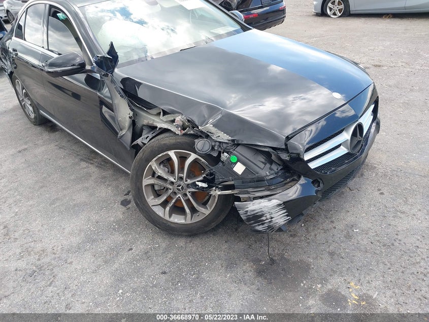 VIN 55SWF4JBXHU211427 2017 MERCEDES-BENZ C-CLASS C 300
