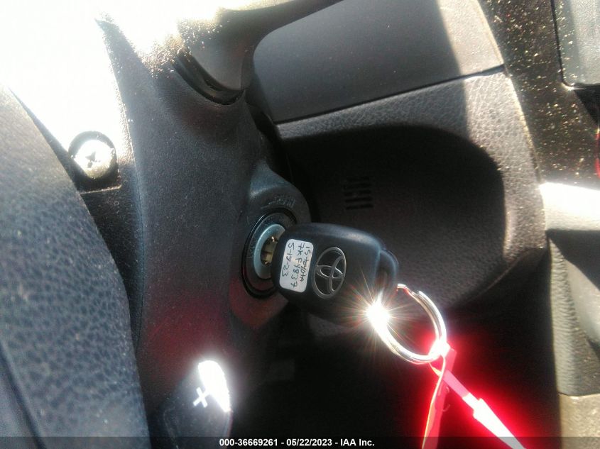 2015 TOYOTA COROLLA L/LE/S/S PLUS/LE PLUS - 5YFBURHE2FP260027