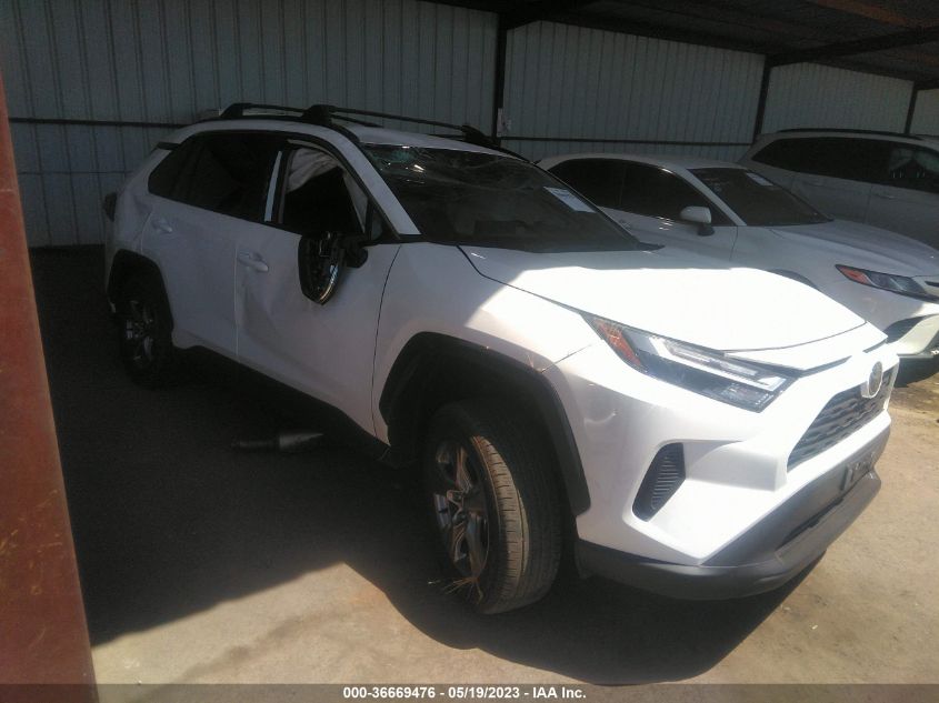 2022 TOYOTA RAV4 XLE - 2T3P1RFV2NC281919