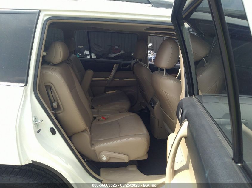 2013 TOYOTA HIGHLANDER - 5TDZK3EH3DS131086
