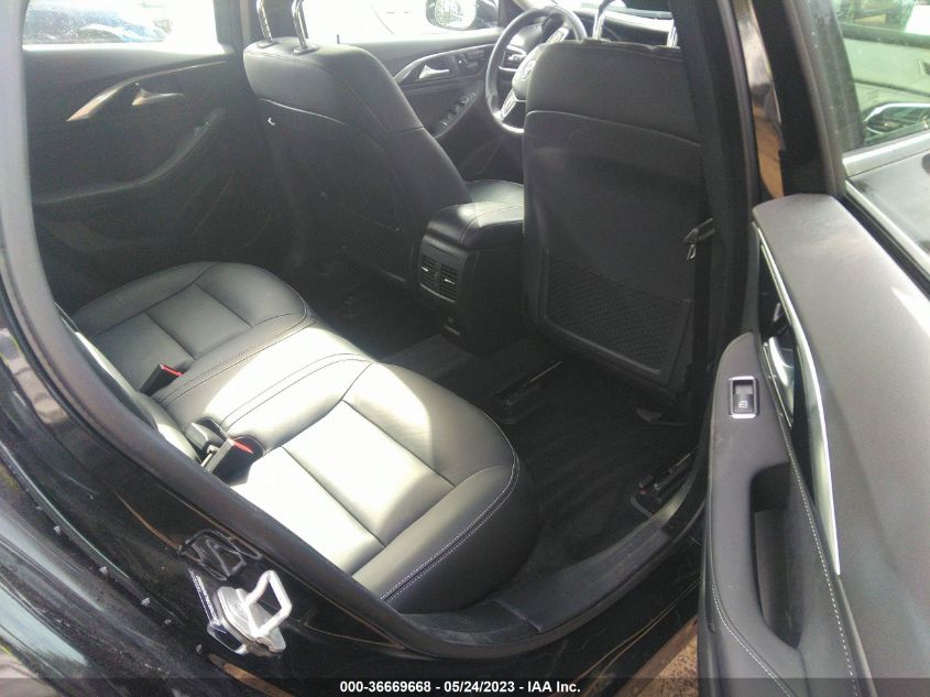 2018 INFINITI QX30 LUXURY SJKCH5CR4JA048882