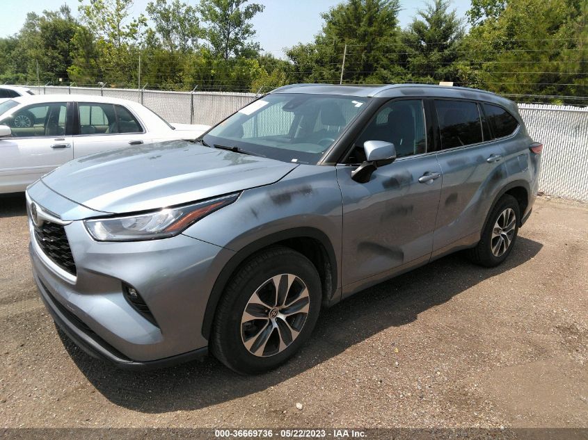 2020 TOYOTA HIGHLANDER XLE - 5TDGZRAH2LS011032