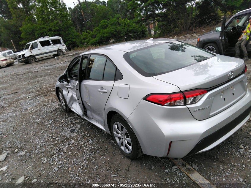 VIN 5YFEPMAE2MP240763 2021 TOYOTA COROLLA LE