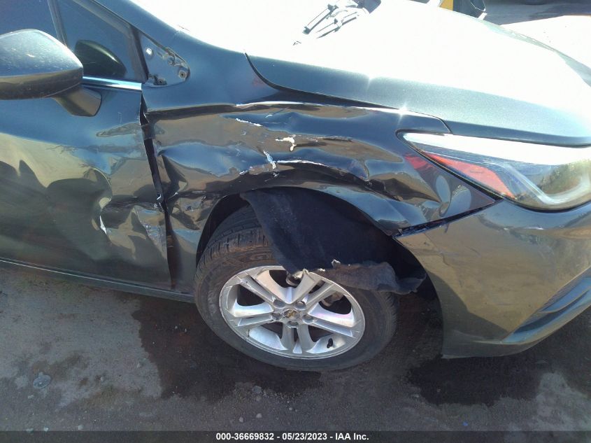 2017 CHEVROLET CRUZE LT - 3G1BE6SM4HS552157