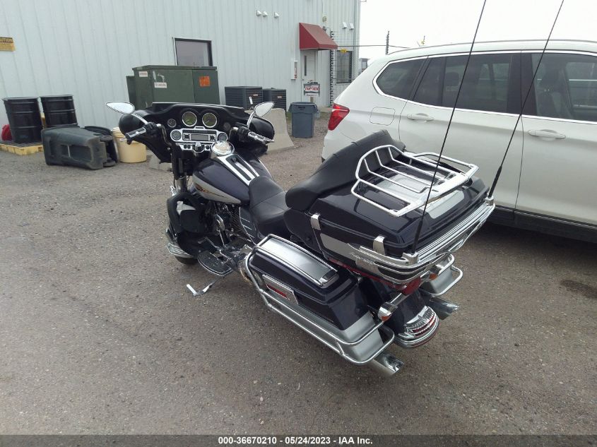 2009 HARLEY-DAVIDSON FLHTCU 1HD1FC4189Y678208