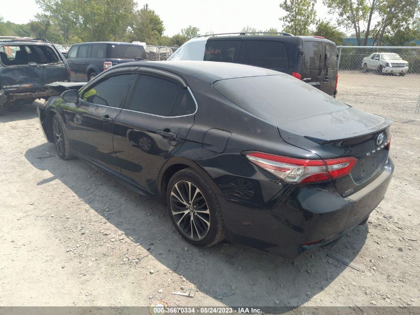 2018 TOYOTA CAMRY LE/SE/XLE/L - 4T1B11HK6JU517357