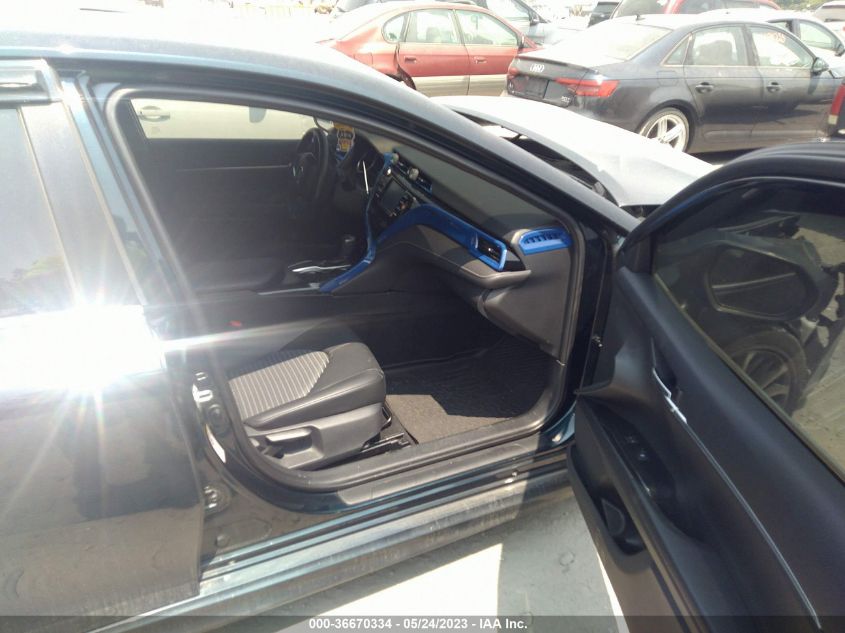 2018 TOYOTA CAMRY LE/SE/XLE/L - 4T1B11HK6JU517357