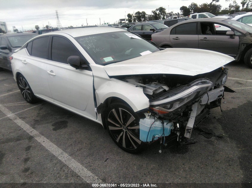 VIN 1N4BL4CV7NN405609 2022 NISSAN ALTIMA 2.5 SR
