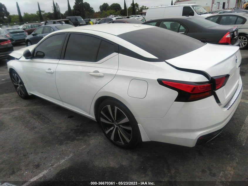 VIN 1N4BL4CV7NN405609 2022 NISSAN ALTIMA 2.5 SR