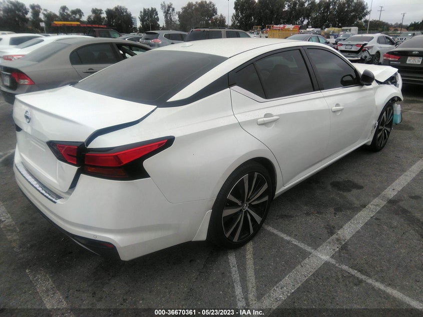 VIN 1N4BL4CV7NN405609 2022 NISSAN ALTIMA 2.5 SR