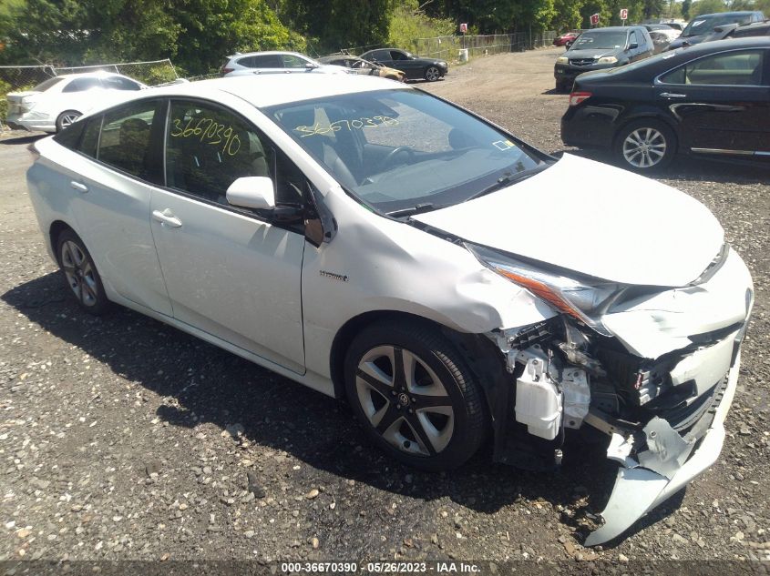 2016 TOYOTA PRIUS FOUR - JTDKARFUXG3527167