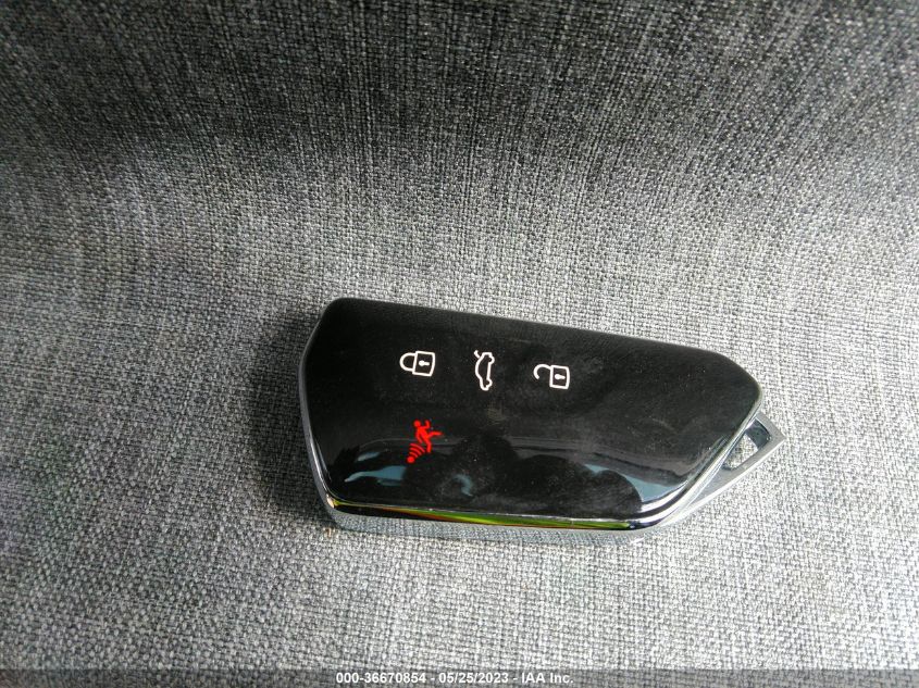 2023 VOLKSWAGEN ID.4 PRO 1V2CMPE81PC018586
