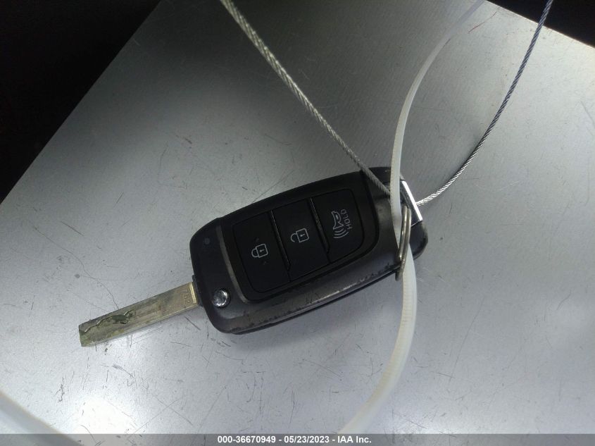 2022 HYUNDAI VENUE SEL - KMHRC8A30NU168304