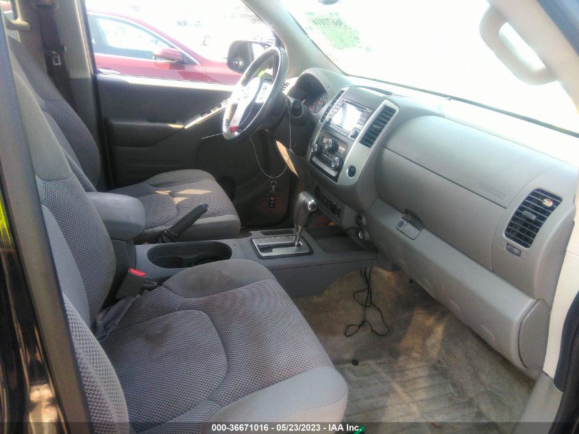 2018 NISSAN FRONTIER SV V6 - 1N6AD0ER3JN751031