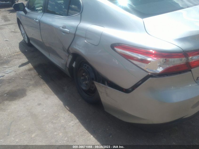 2018 TOYOTA CAMRY LE/SE/XLE/L - 4T1B11HK1JU037243
