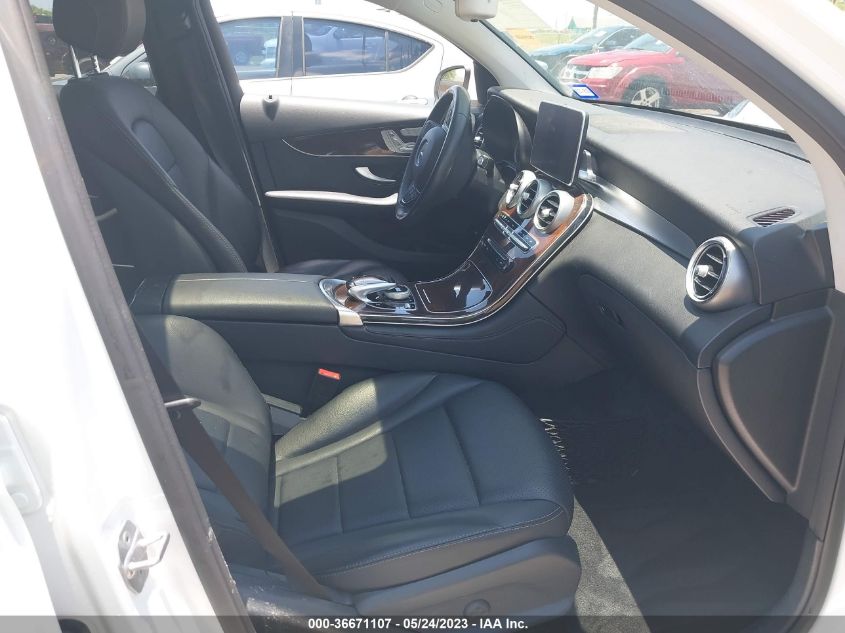 2017 MERCEDES-BENZ GLC GLC 300 - WDC0J4KB0HF230479