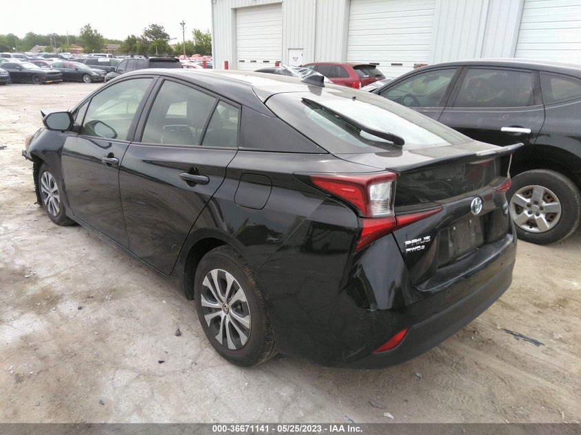 VIN JTDL9MFUXM3025223 2021 TOYOTA PRIUS LE/XLE