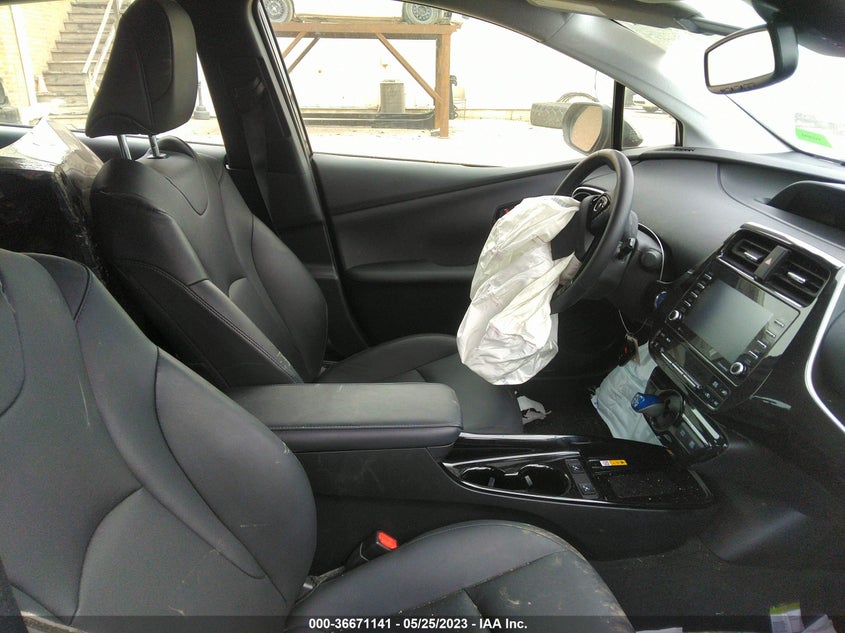 VIN JTDL9MFUXM3025223 2021 TOYOTA PRIUS LE/XLE