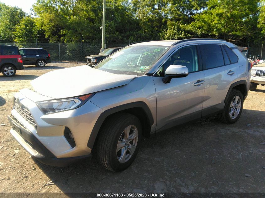 2020 TOYOTA RAV4 XLE - 2T3P1RFV2LC074007
