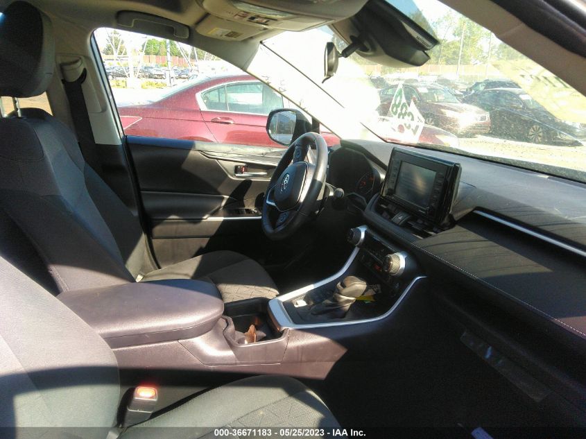 2020 TOYOTA RAV4 XLE - 2T3P1RFV2LC074007