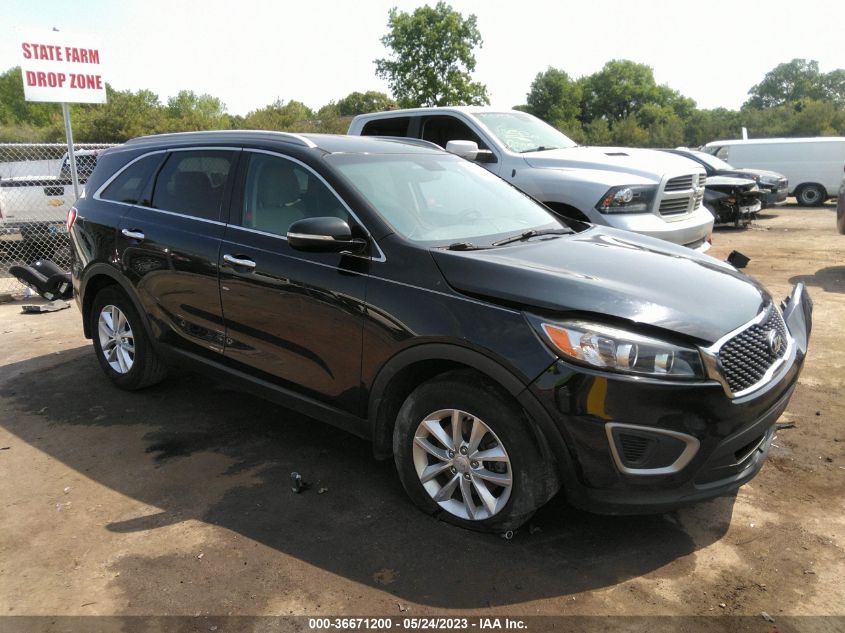 2016 KIA SORENTO LX - 5XYPG4A30GG035216