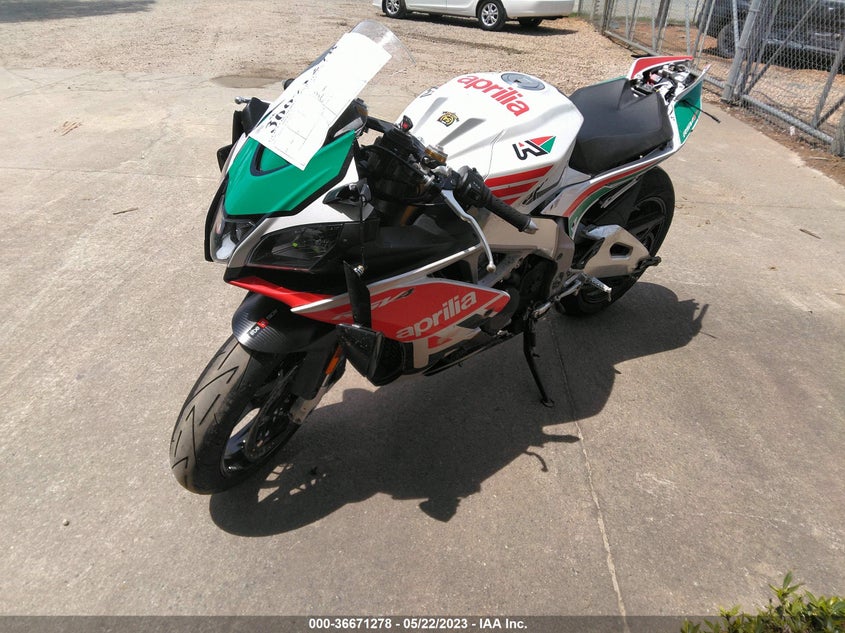 VIN ZD4KEU009LS002019 2020 APRILIA RSV4 R