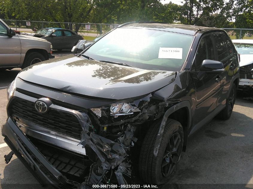 2019 TOYOTA RAV4 XLE - JTMP1RFV7KD019160