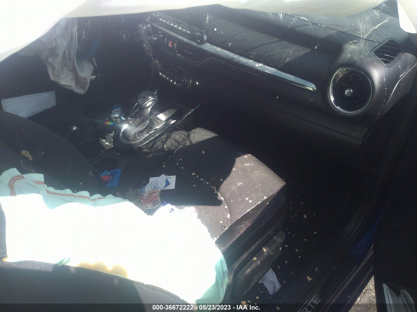 VIN 3KPF34AD0KE062065 2019 KIA FORTE S