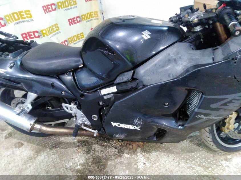 2005 SUZUKI GSX1300 RK5 JS1GW71A352111144